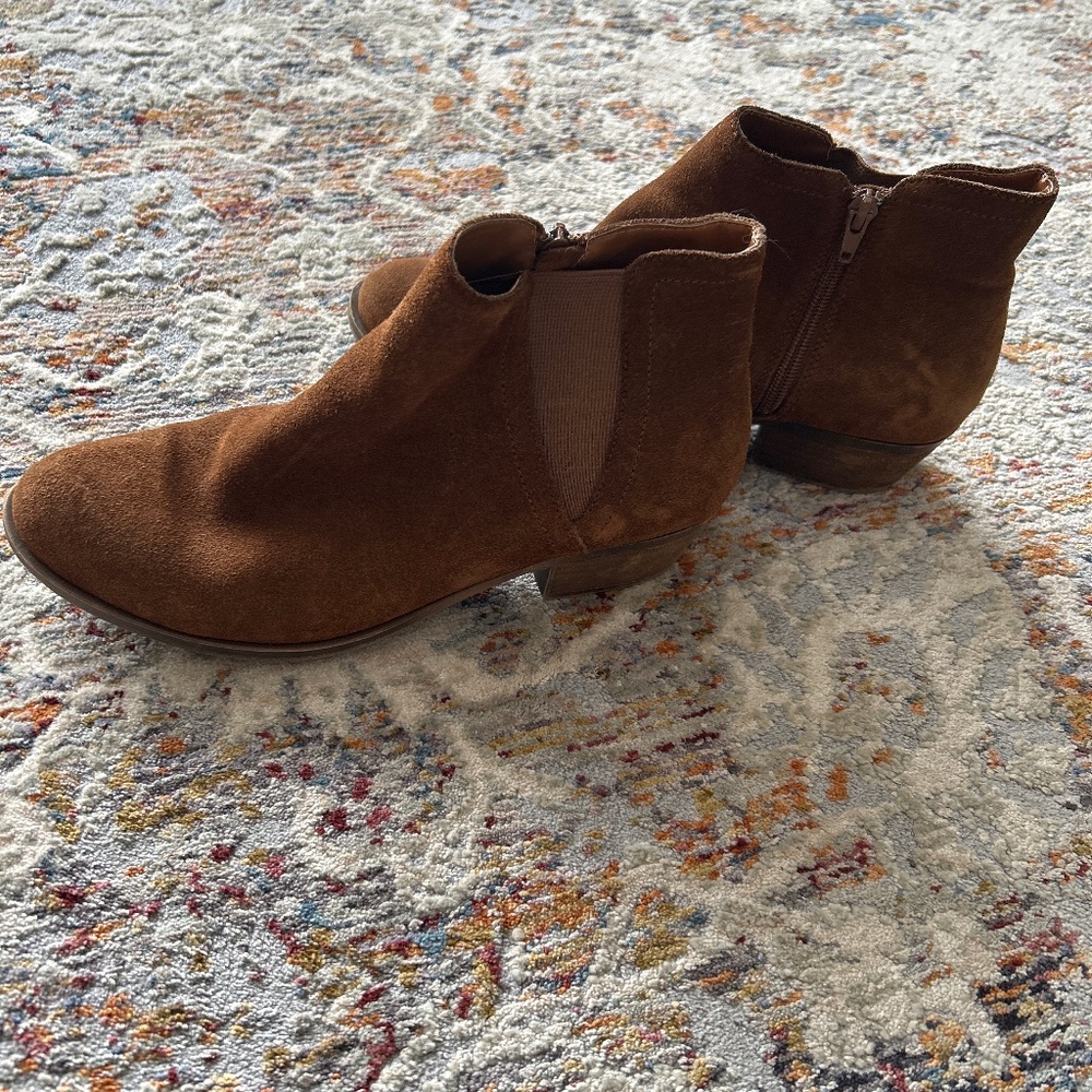 Kensie ankle boots